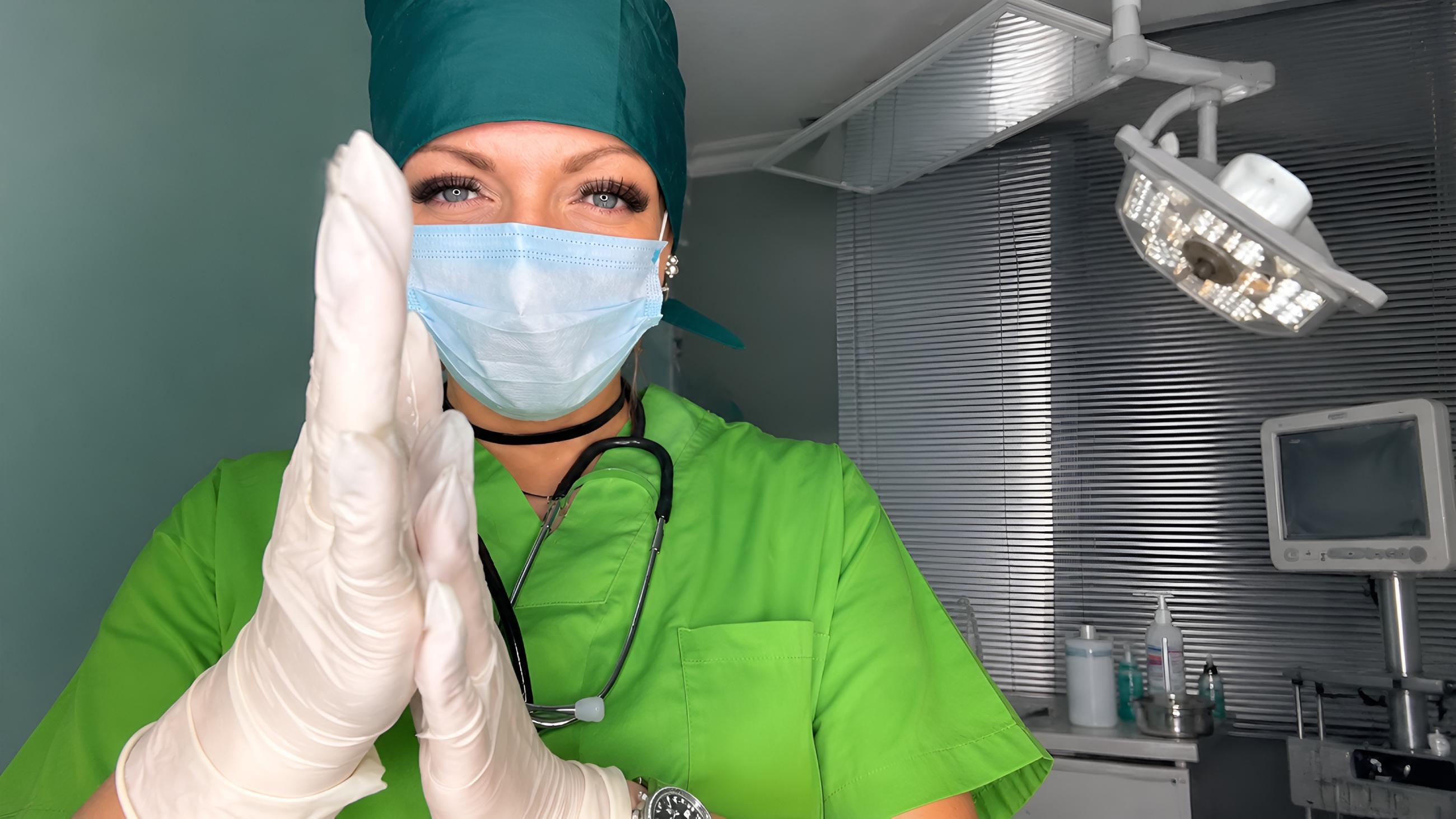 Hanna Engelss inefficient surgical scrubs fail representation in BDSM medical clinic