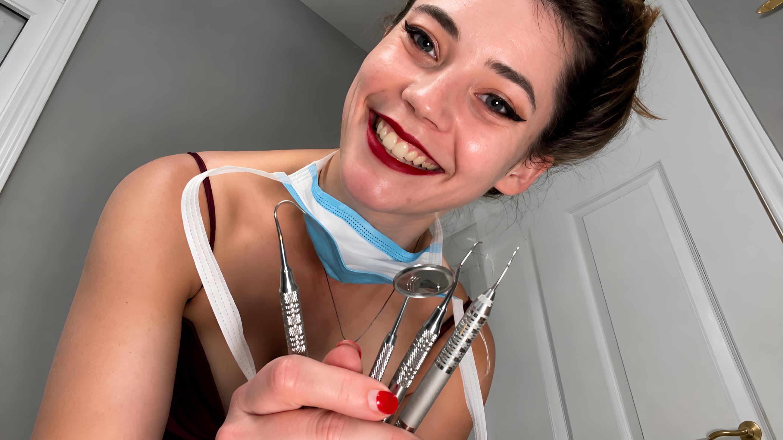 Fake nurse bunny with surgical mask in scam investigation by @nursebunnyy69